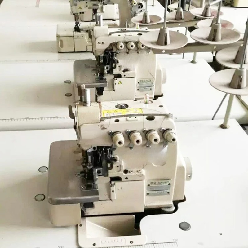 Machine à coudre surjeteuse in - Heavy Equipment Supplier avis et prix